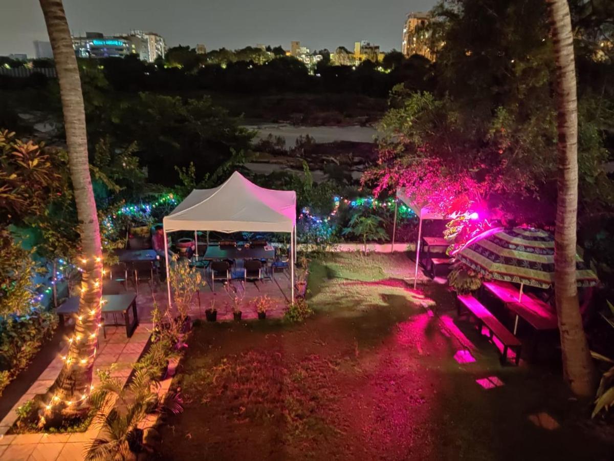 Hostel Urban Nomads Pune Riverside Colive Cowork Zewnętrze zdjęcie