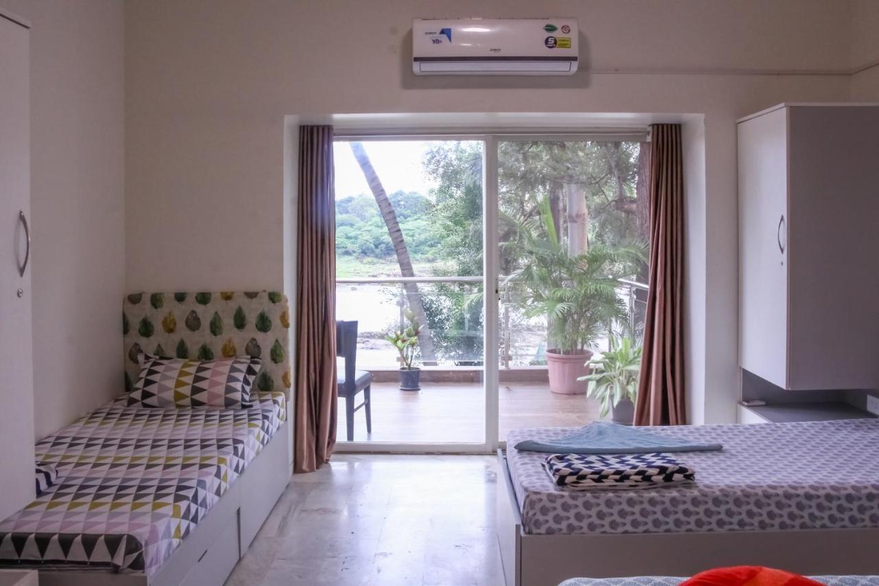 Hostel Urban Nomads Pune Riverside Colive Cowork Zewnętrze zdjęcie