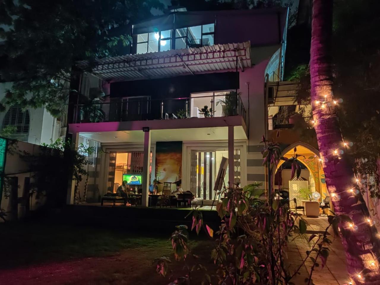 Hostel Urban Nomads Pune Riverside Colive Cowork Zewnętrze zdjęcie